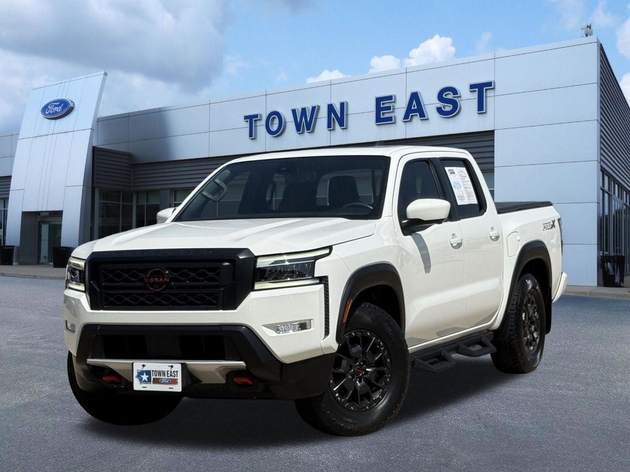 Used 2022 Nissan Frontier Pro-X w/ Pro-X Premium Package