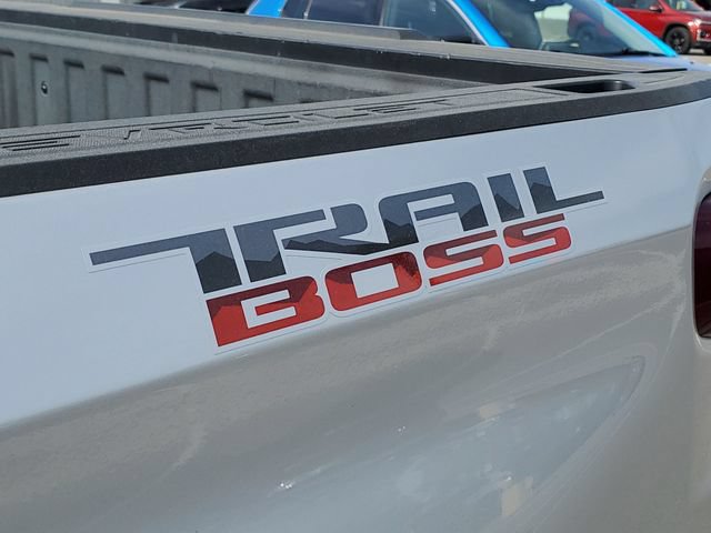 Used 2021 Chevrolet Silverado 1500 LT Trail Boss AWD/4WD image 34