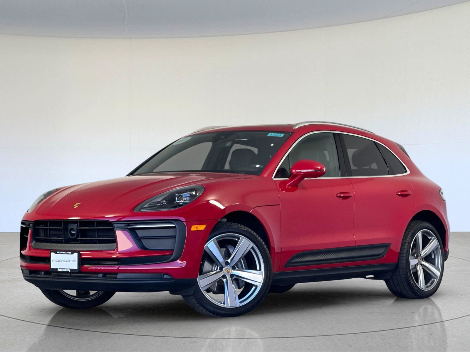 Certified 2026 Porsche Macan AWD/4WD image 1