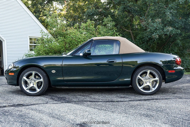 Used 2001 MAZDA MX-5 Miata RWD image 15