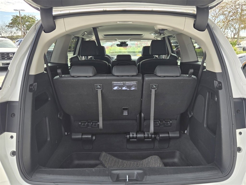 Certified 2025 Honda Odyssey EX-L image 15