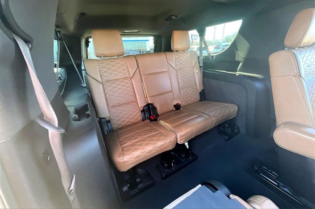 Used 2022 Cadillac Escalade ESV Sport w/ Touring Package image 26