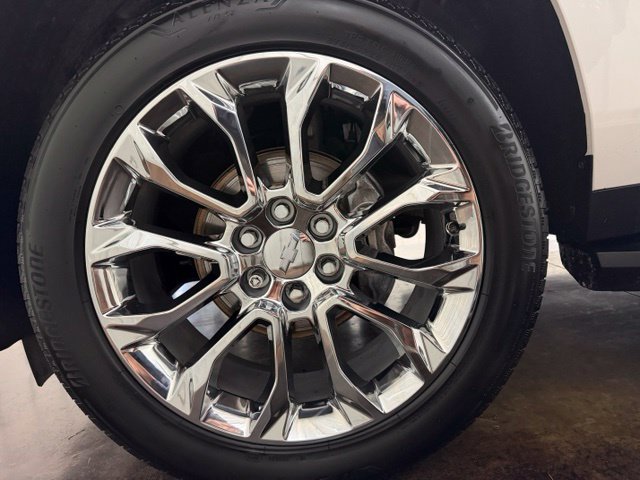 Used 2022 Chevrolet Tahoe LT w/ LT Signature Plus Package AWD/4WD image 10