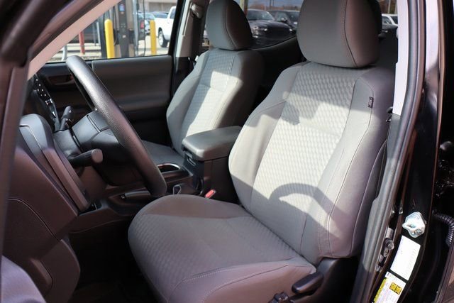 Used 2023 Toyota Tacoma SR image 9