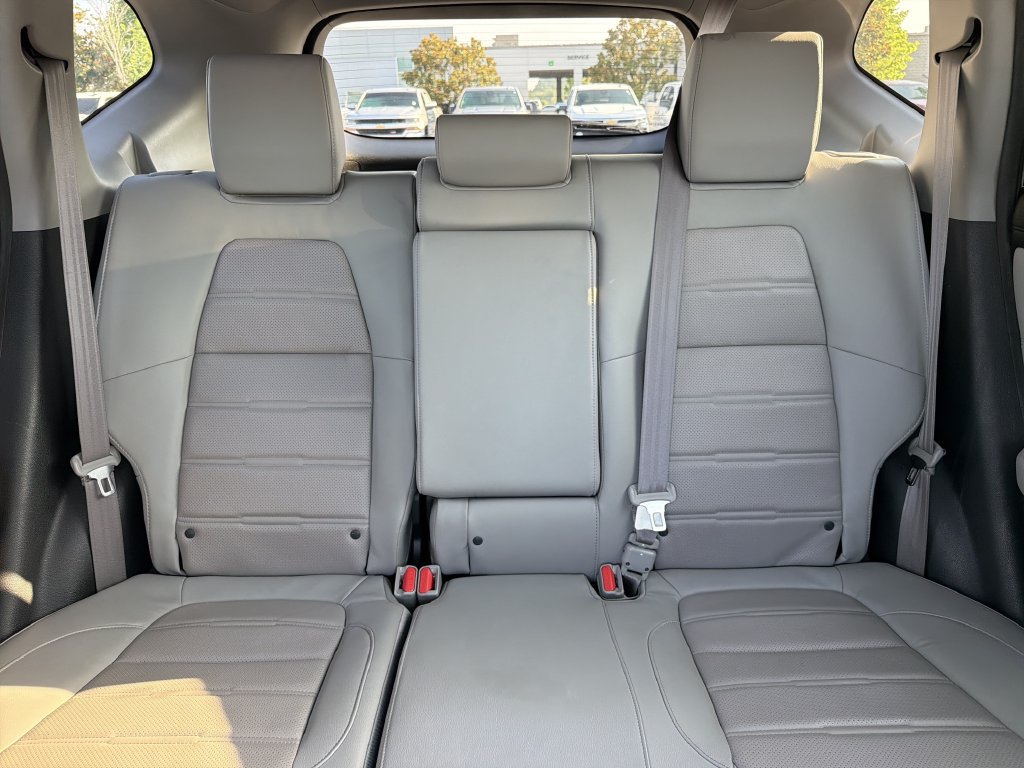 Used 2020 Honda CR-V Touring image 29