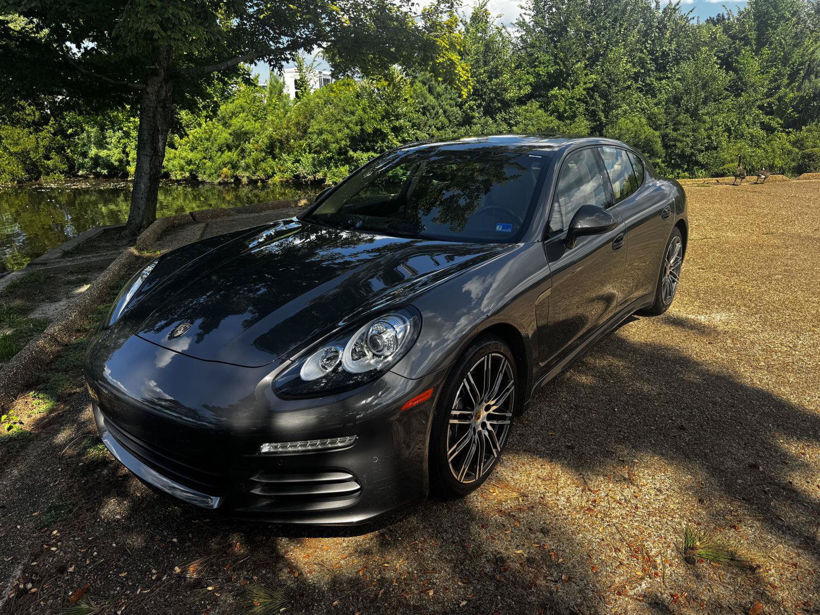 Used 2016 Porsche Panamera 4 Edition AWD/4WD image 12