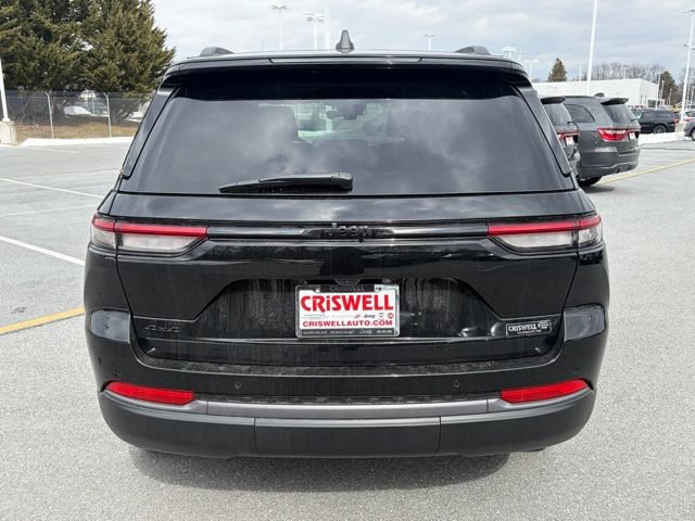 New 2026 Jeep Grand Cherokee Altitude AWD/4WD image 6
