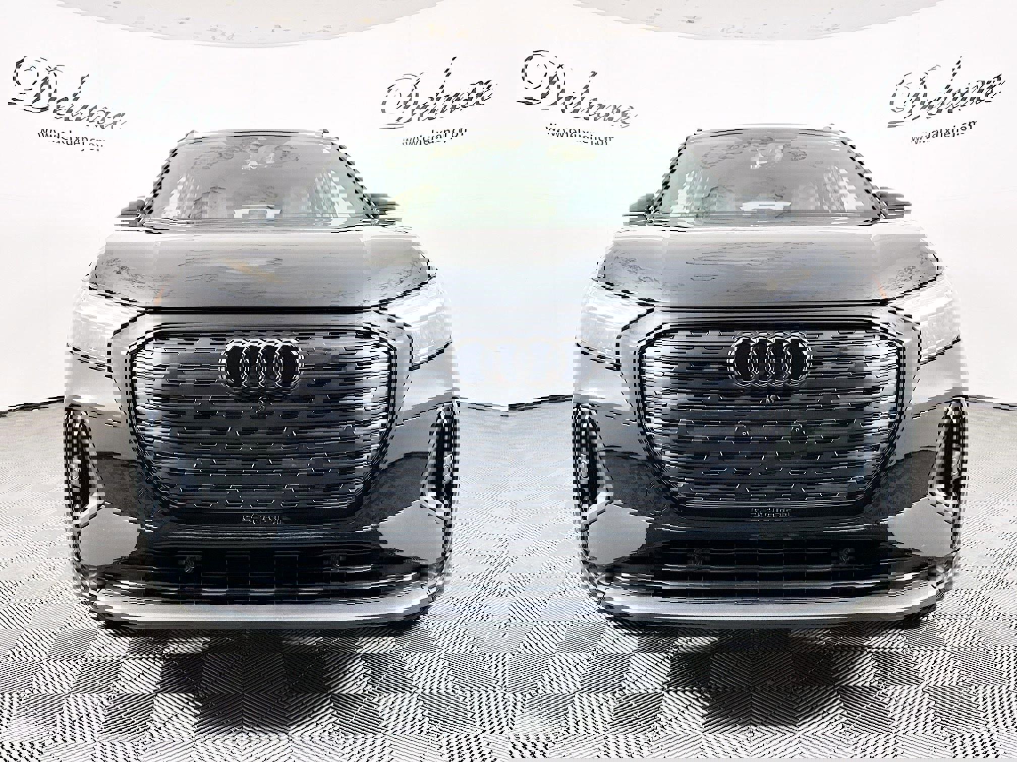 Used 2024 Audi Q4 e-tron Premium Plus w/ Premium Plus image 2