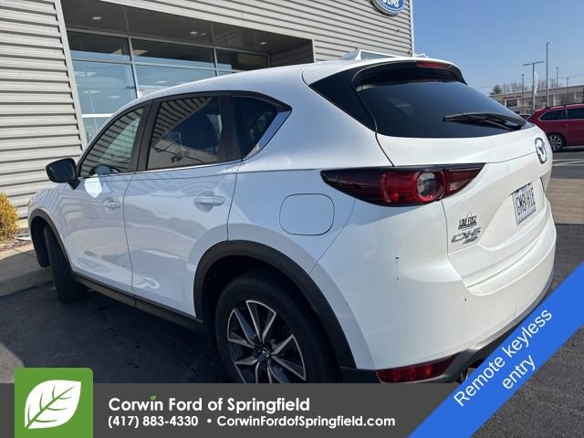 Used 2018 MAZDA CX-5 Touring w/ Preferred Equipment Package image 3