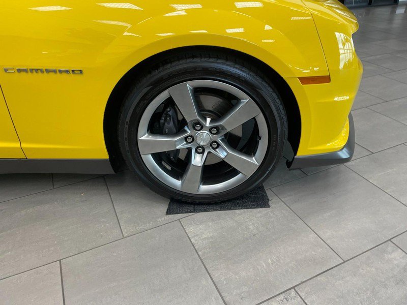 Used 2010 Chevrolet Camaro SS w/ LPO, Ground Effects Package RWD image 7