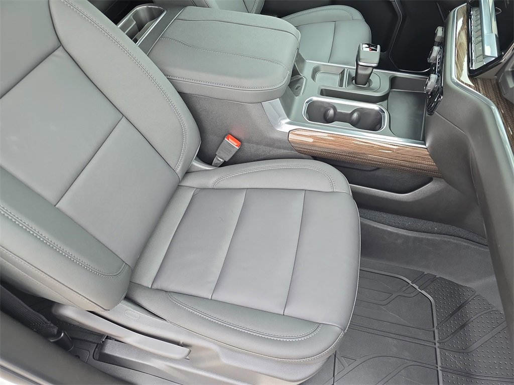 New 2026 Chevrolet Silverado 1500 LT w/ Leather Package image 10