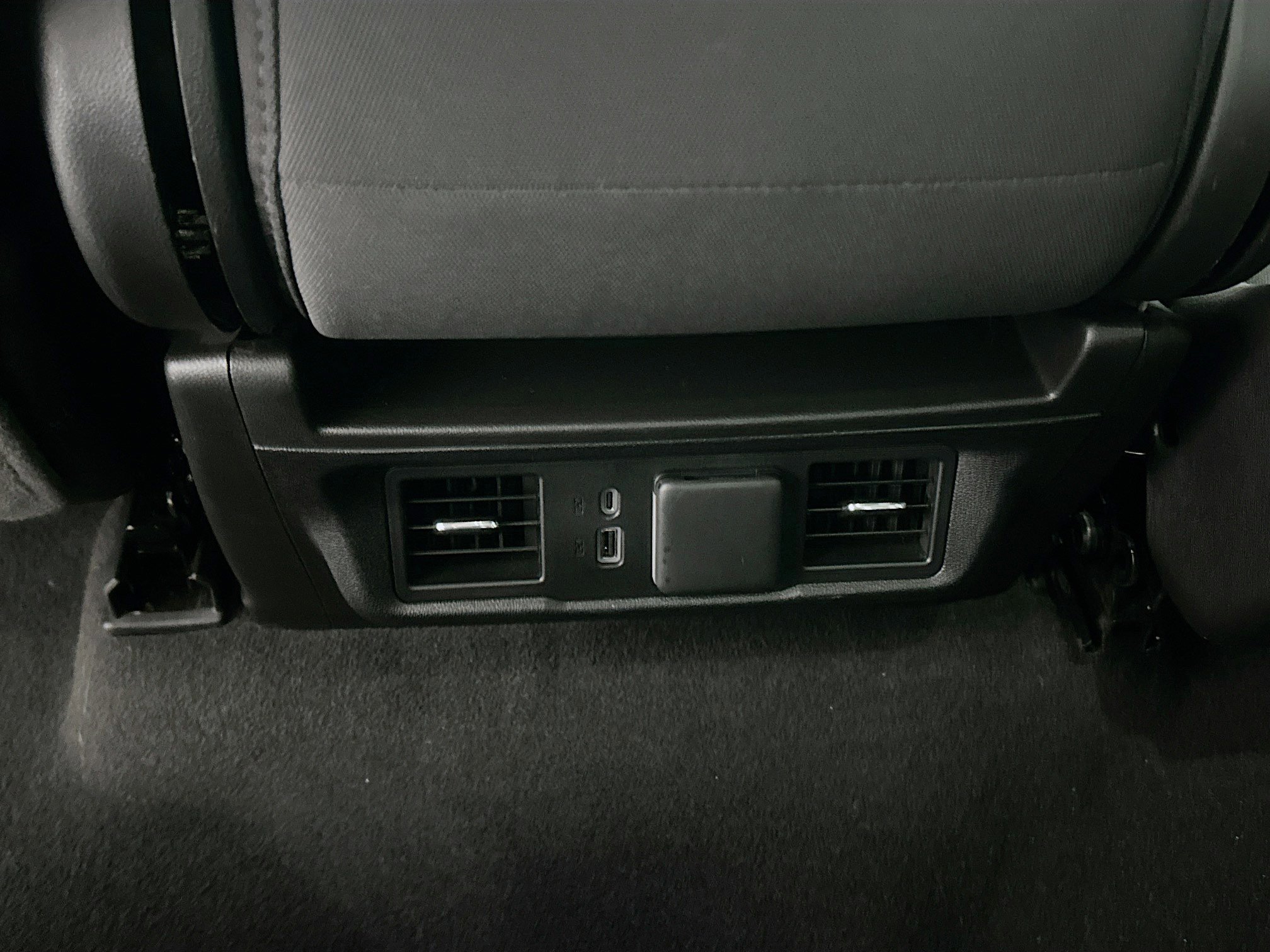 Used 2024 GMC Sierra 1500 Elevation image 25