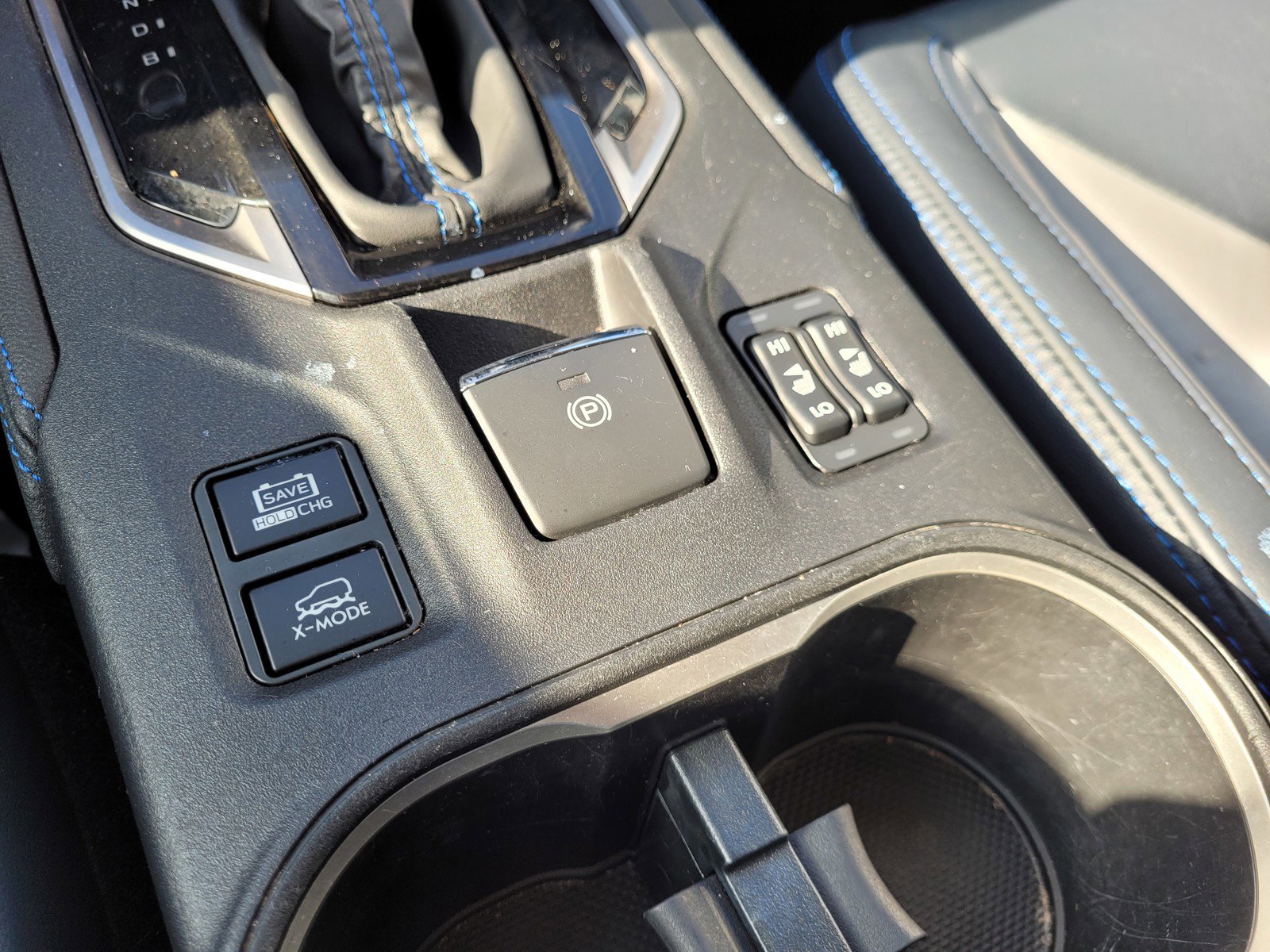 Used 2019 Subaru Crosstrek Hybrid w/ Moonroof Package w/Navigation image 18