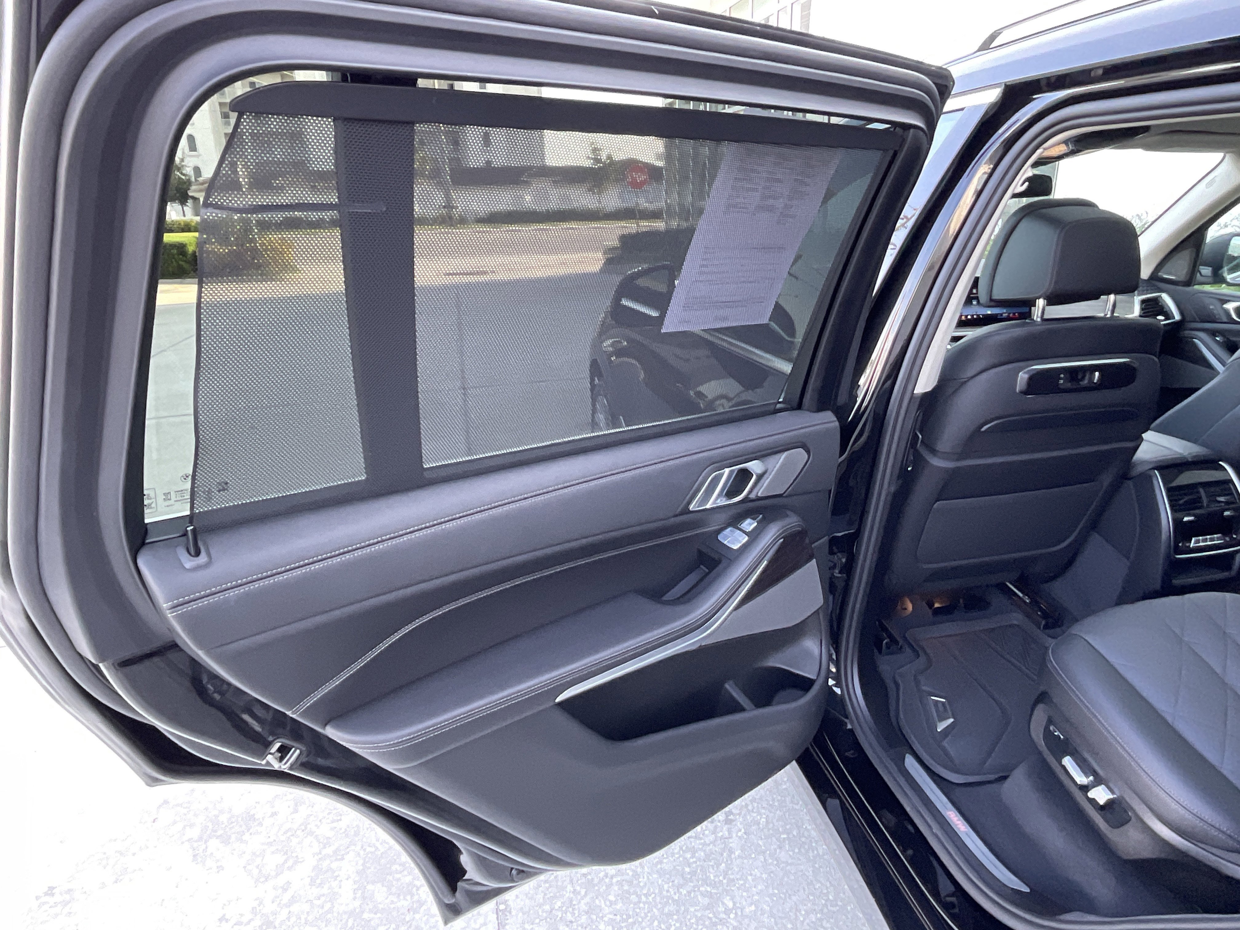 Certified 2024 BMW X7 xDrive40i image 23