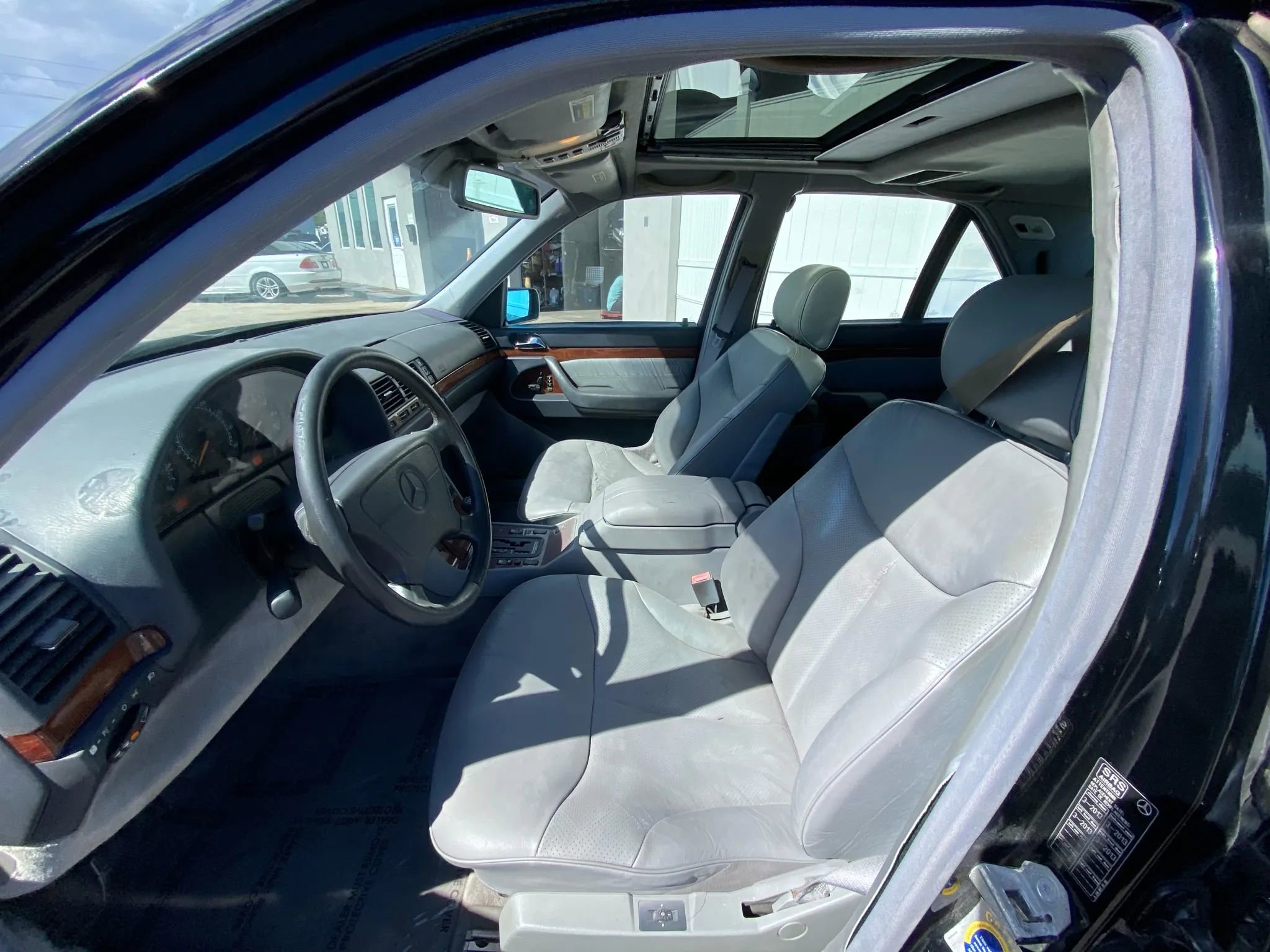 Used 1999 Mercedes-Benz S 320 image 19