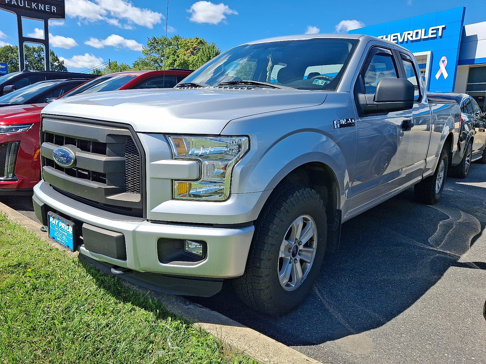 Used 2016 Ford F150 XL w/ Equipment Group 101A Mid AWD/4WD image 3