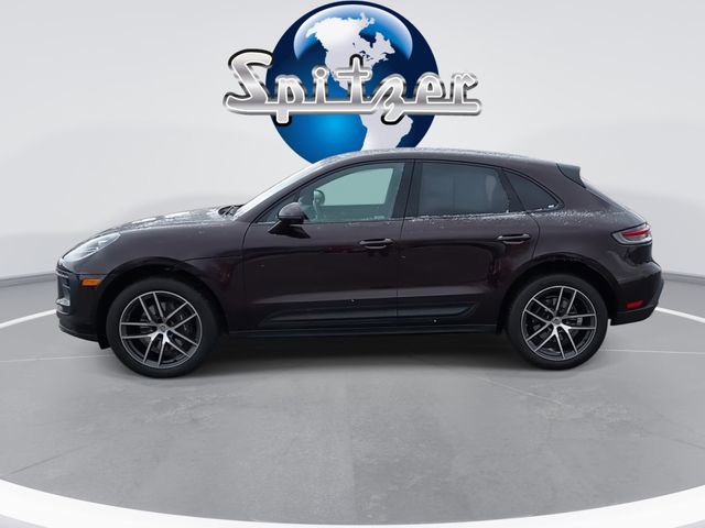 Used 2023 Porsche Macan image 6