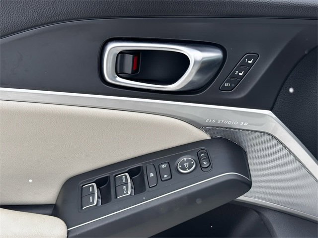 Used 2023 Acura Integra A-Spec image 19