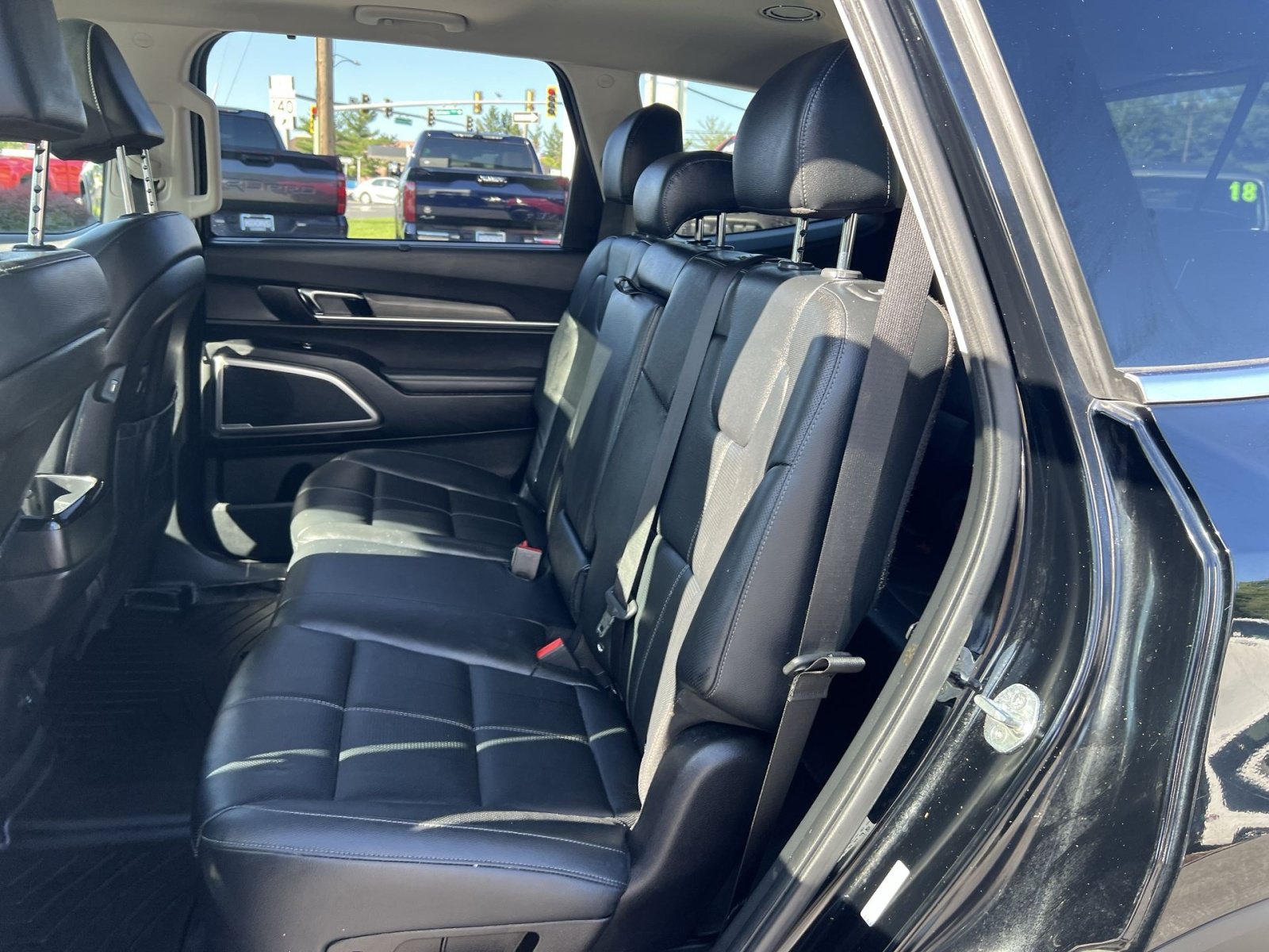 Used 2022 Kia Telluride EX w/ Towing Package AWD/4WD image 25