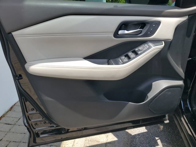 Used 2023 Nissan Rogue SL w/ SL Premium Package FWD image 27