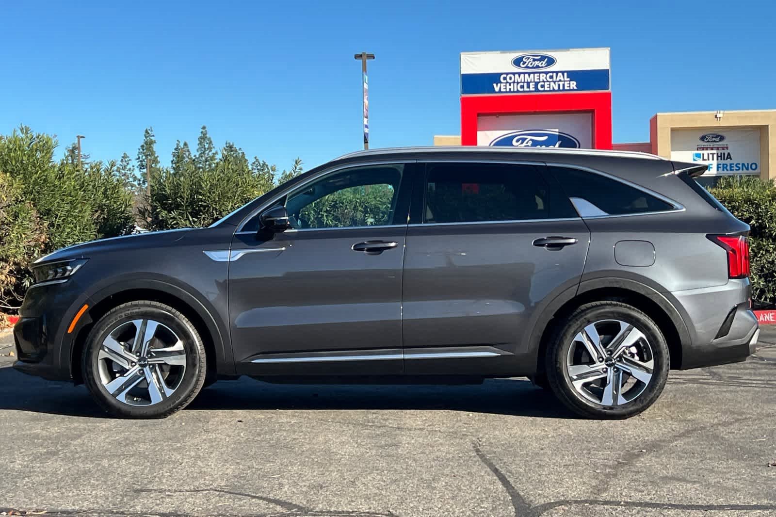 Used 2023 Kia Sorento SX Prestige image 6