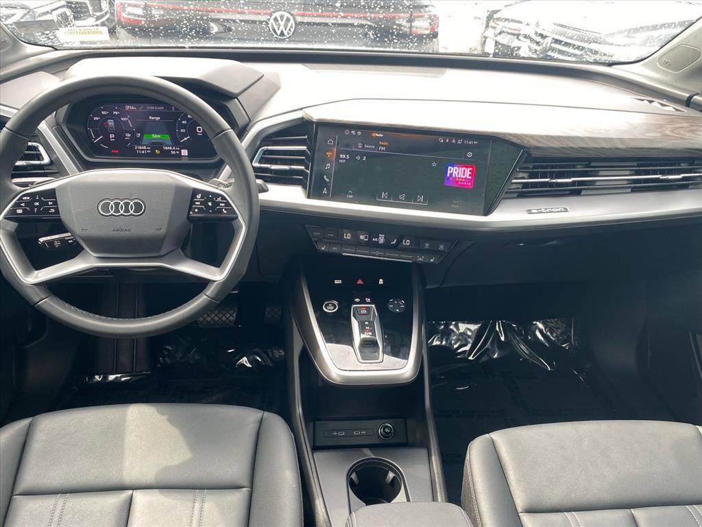 Used 2023 Audi Q4 e-tron Premium Plus w/ Premium Plus image 11