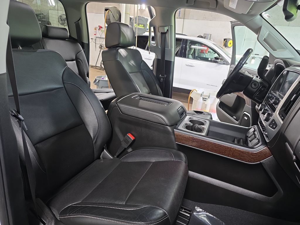Used 2019 GMC Sierra 3500 SLT w/ Duramax Plus Package AWD/4WD image 10