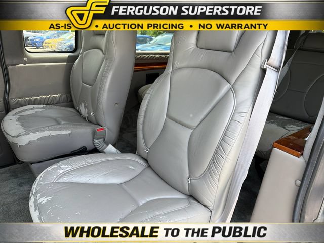 Used 2014 GMC Savana 1500 RWD image 18