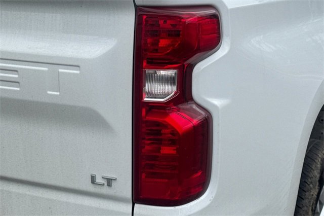 Used 2025 Chevrolet Silverado 1500 LT image 47