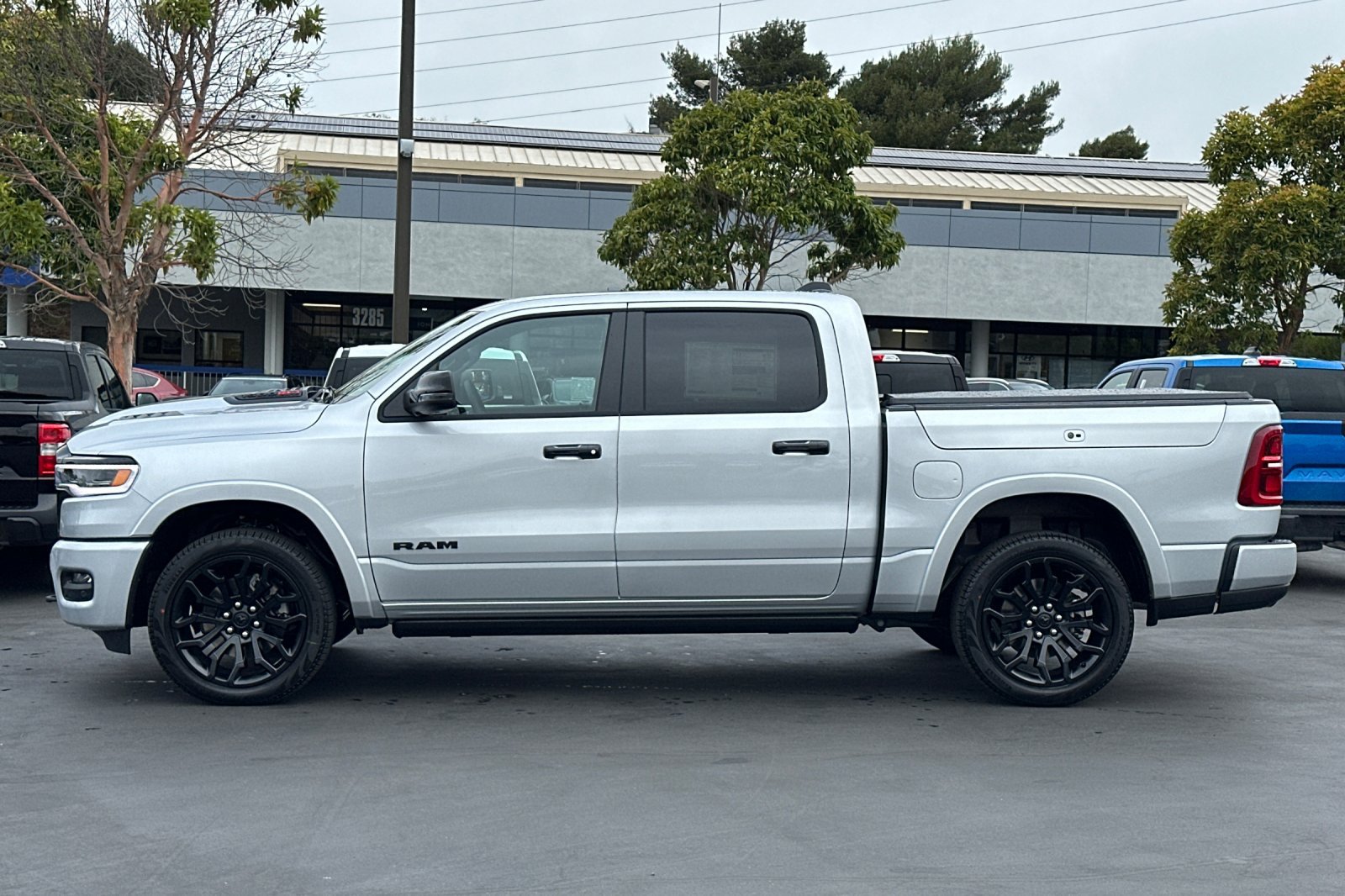 New 2026 RAM 1500 Limited AWD/4WD image 7