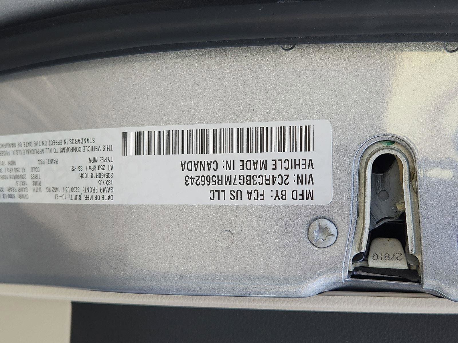 Certified 2021 Chrysler Pacifica Touring-L image 27