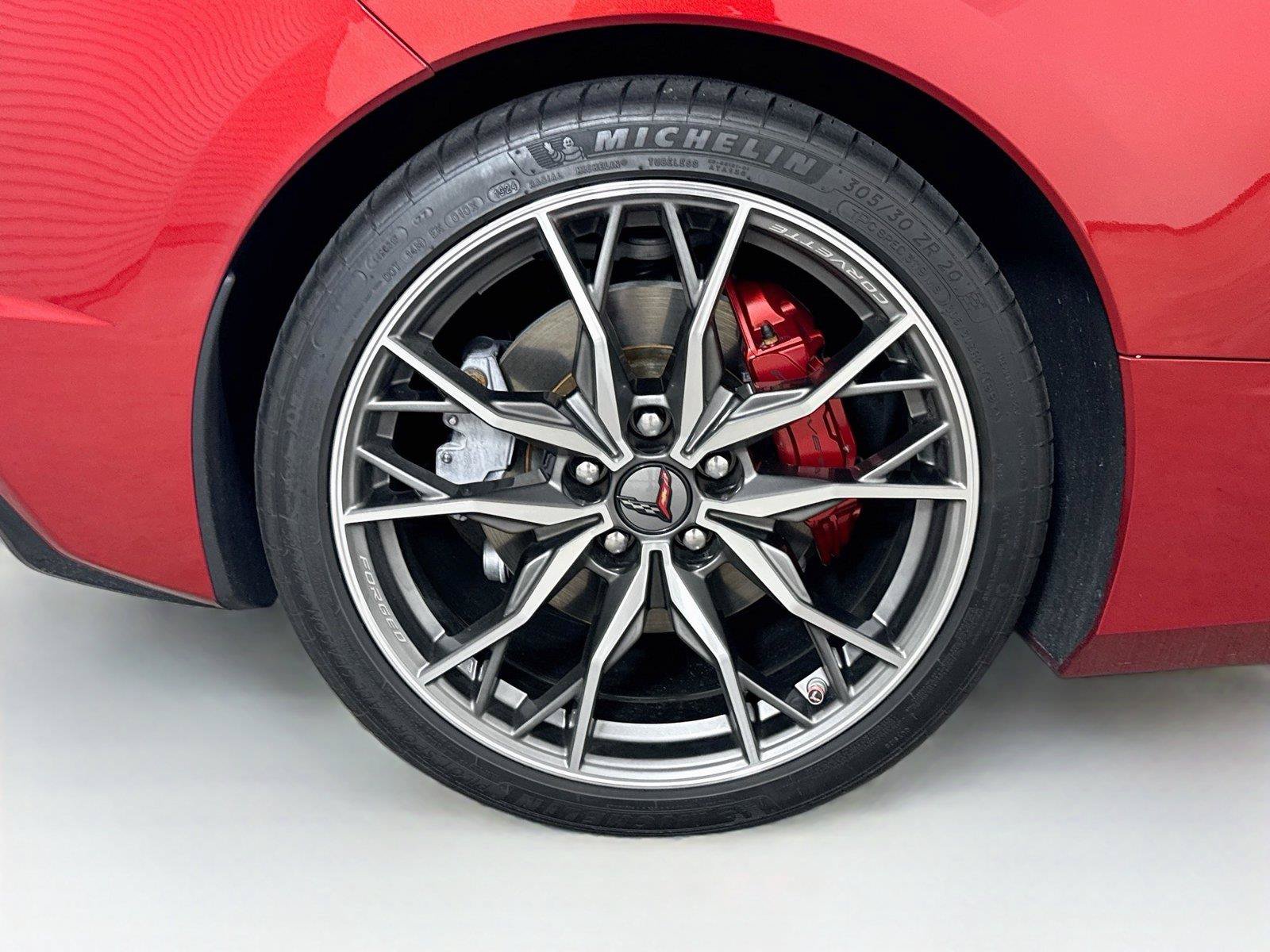 Used 2024 Chevrolet Corvette Stingray Preferred Cpe w/ Stealth Interior Trim Package RWD image 28
