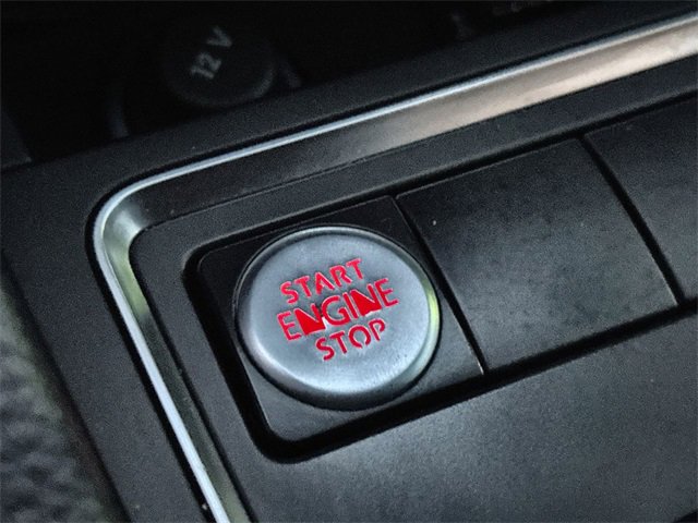 Used 2017 Volkswagen Jetta SE image 35