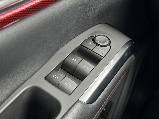 Used 2025 Chevrolet Traverse Z71 w/ Driver Confidence Package image 33