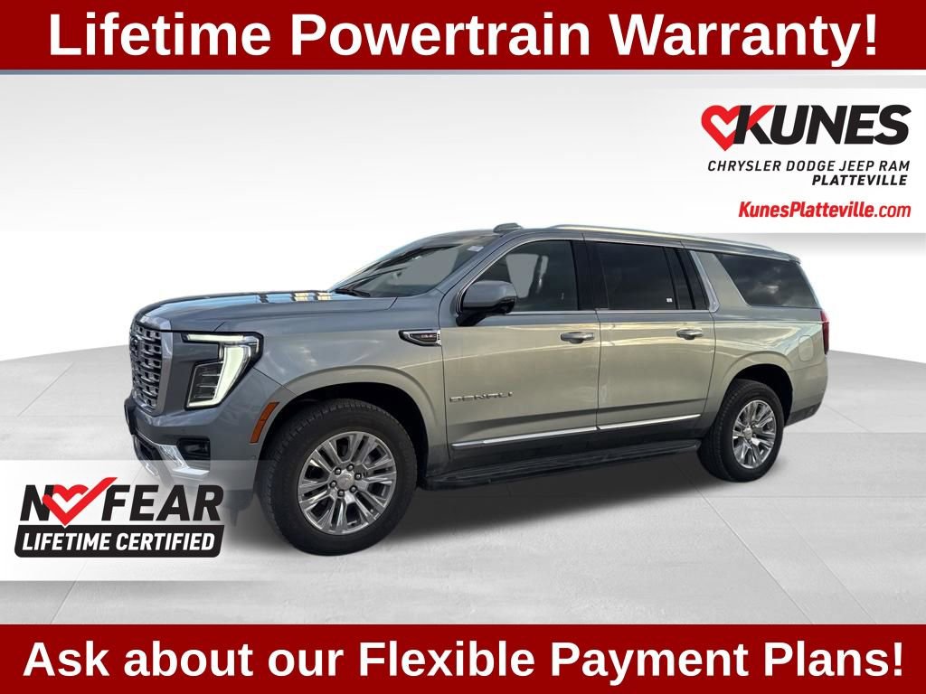 Used 2025 GMC Yukon XL Denali AWD/4WD image 7