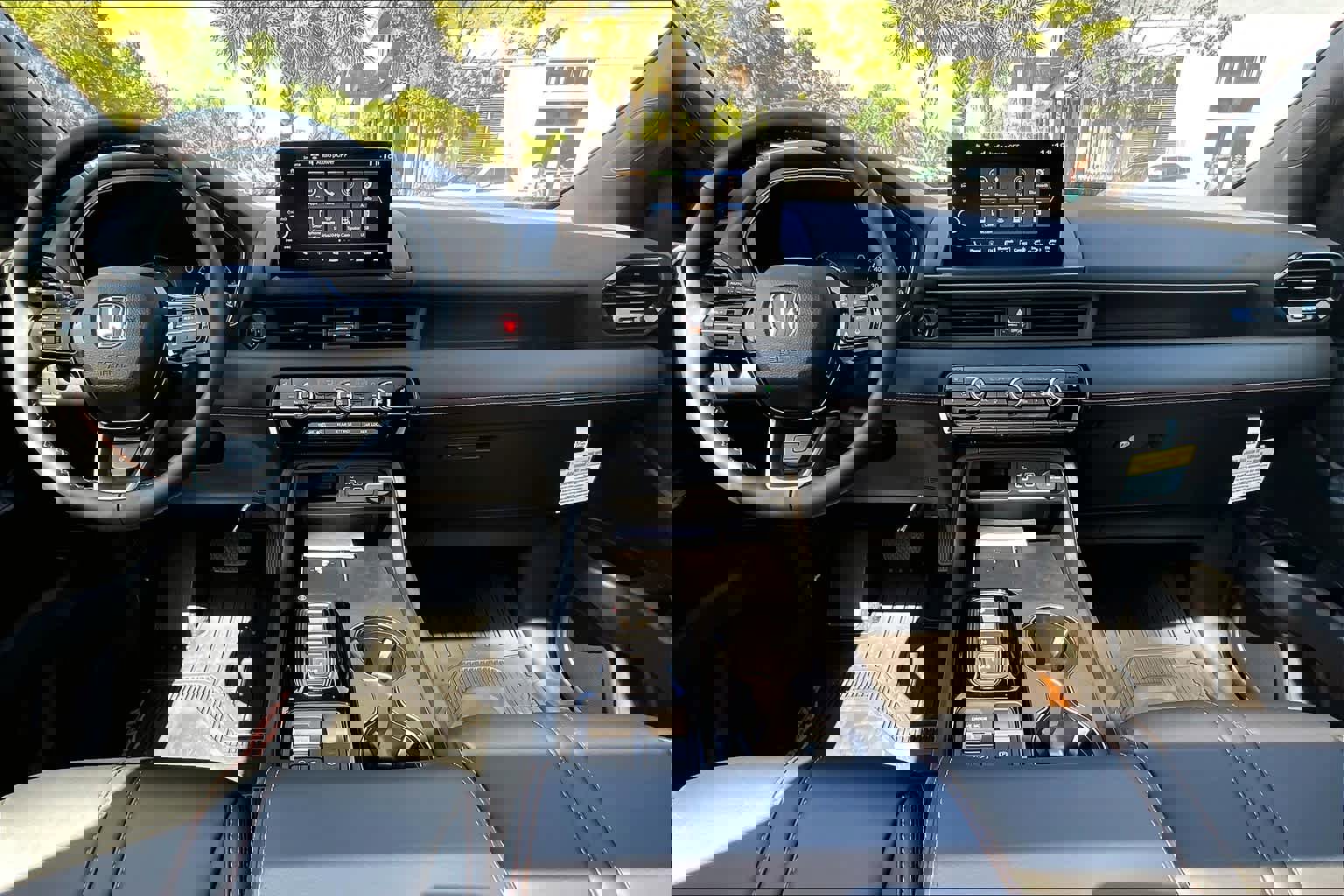 New 2025 Honda Pilot TrailSport image 5