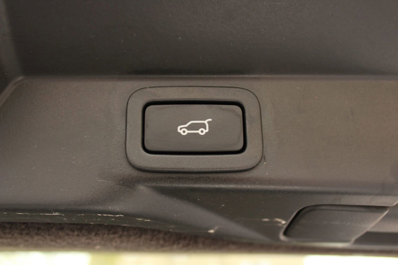 Used 2016 Land Rover Range Rover Sport HSE AWD/4WD image 10