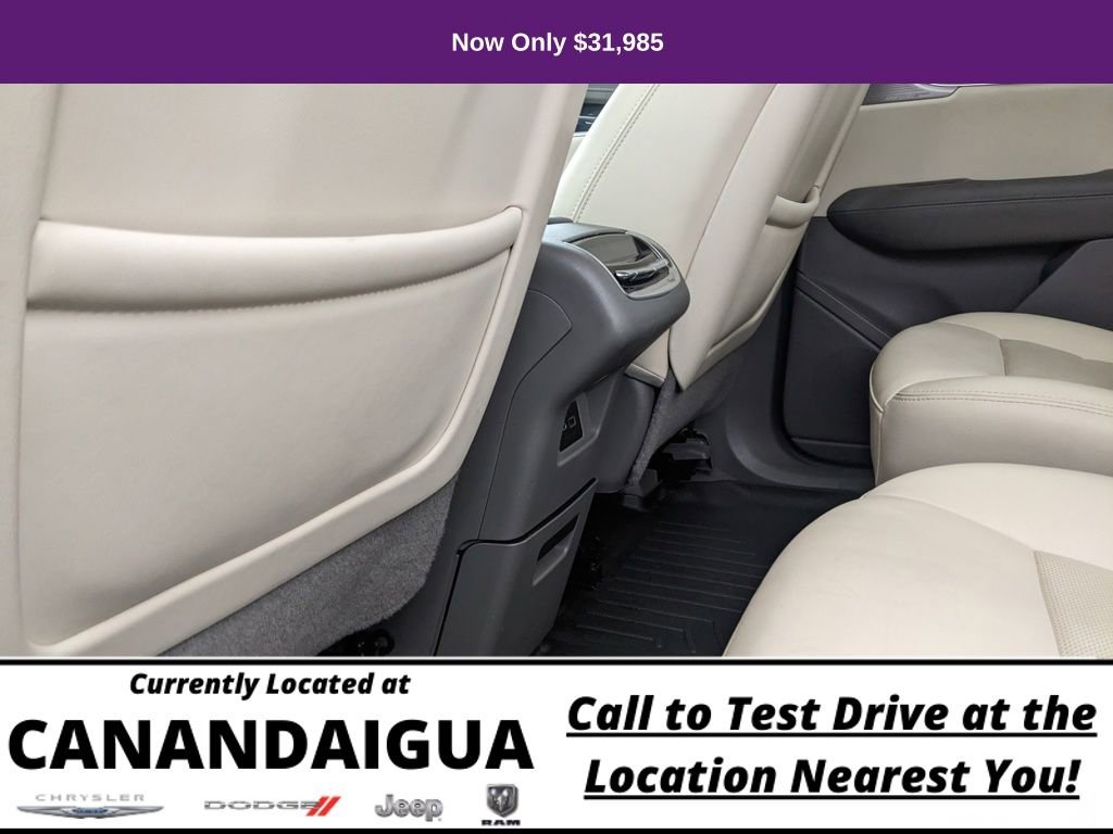 Used 2022 Cadillac XT6 Premium Luxury w/ Technology Package image 38