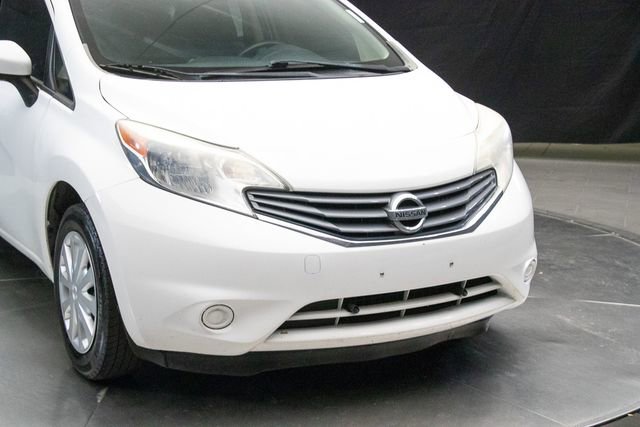 Used 2016 Nissan Versa Note SV image 3