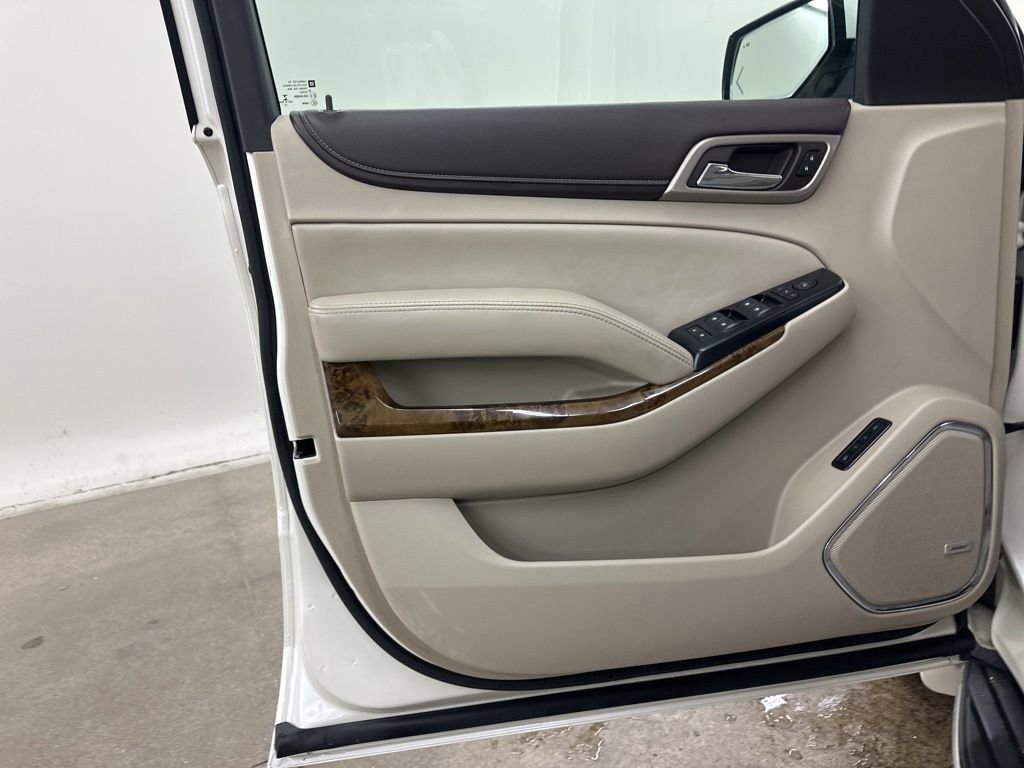 Used 2015 GMC Yukon XL Denali w/ Touring Package image 32