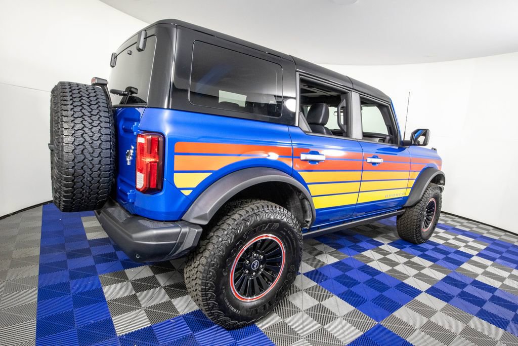 Used 2025 Ford Bronco Big Bend w/ Black Diamond Package image 5