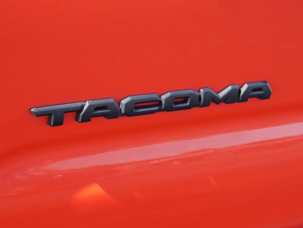 Used 2023 Toyota Tacoma TRD Pro AWD/4WD image 18