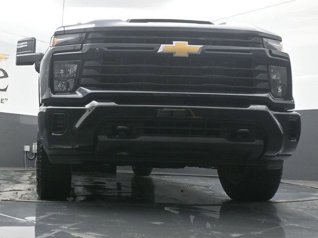 Certified 2024 Chevrolet Silverado 2500 Custom w/ Custom Value Package image 4