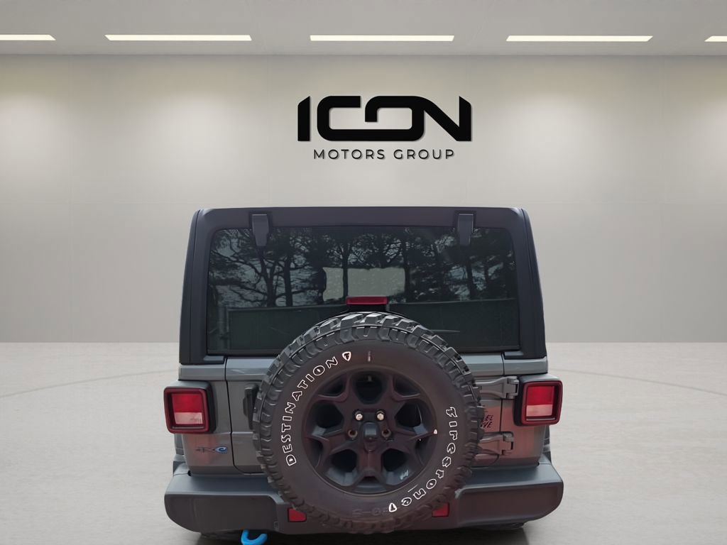 Used 2023 Jeep Wrangler Unlimited w/ Cold Weather Group image 3