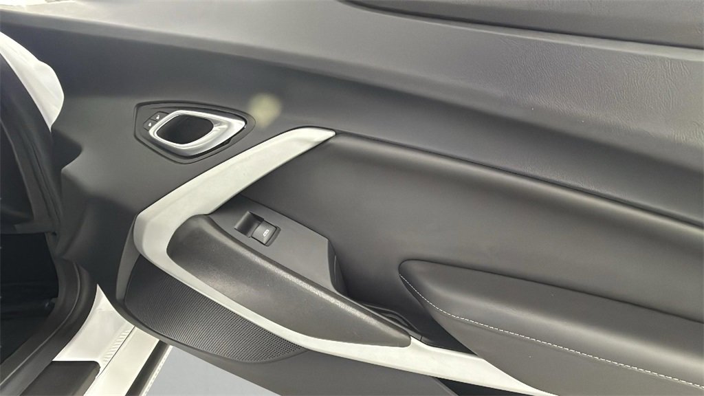 Used 2022 Chevrolet Camaro LT image 30