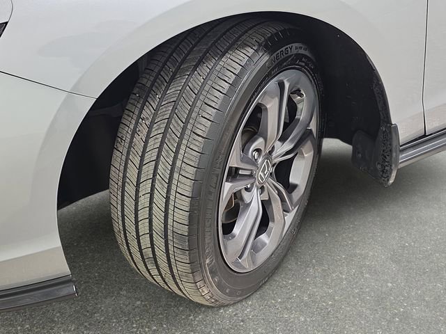 Used 2023 Honda Accord EX image 29
