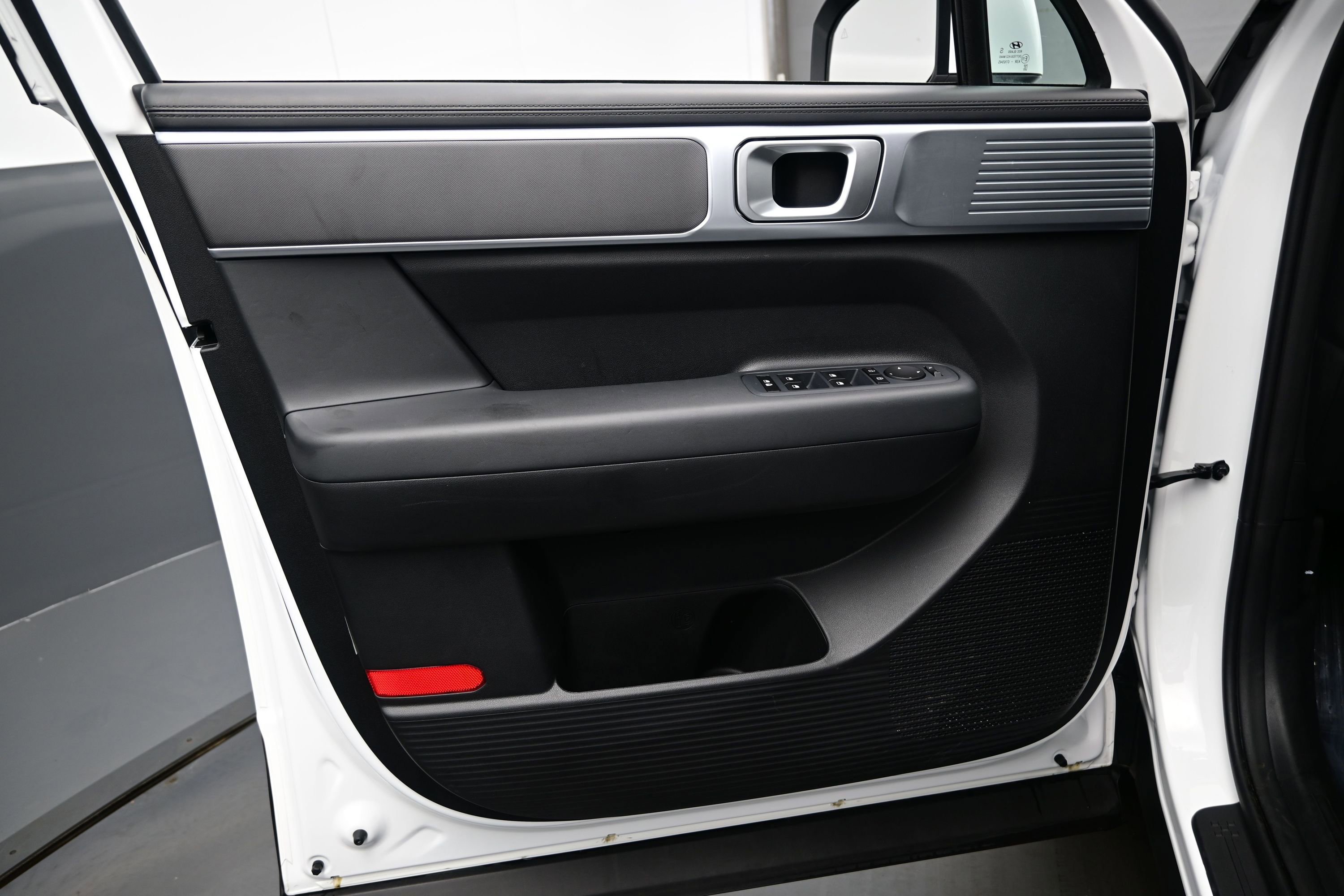 Certified 2026 Hyundai Santa Fe SE AWD/4WD image 9