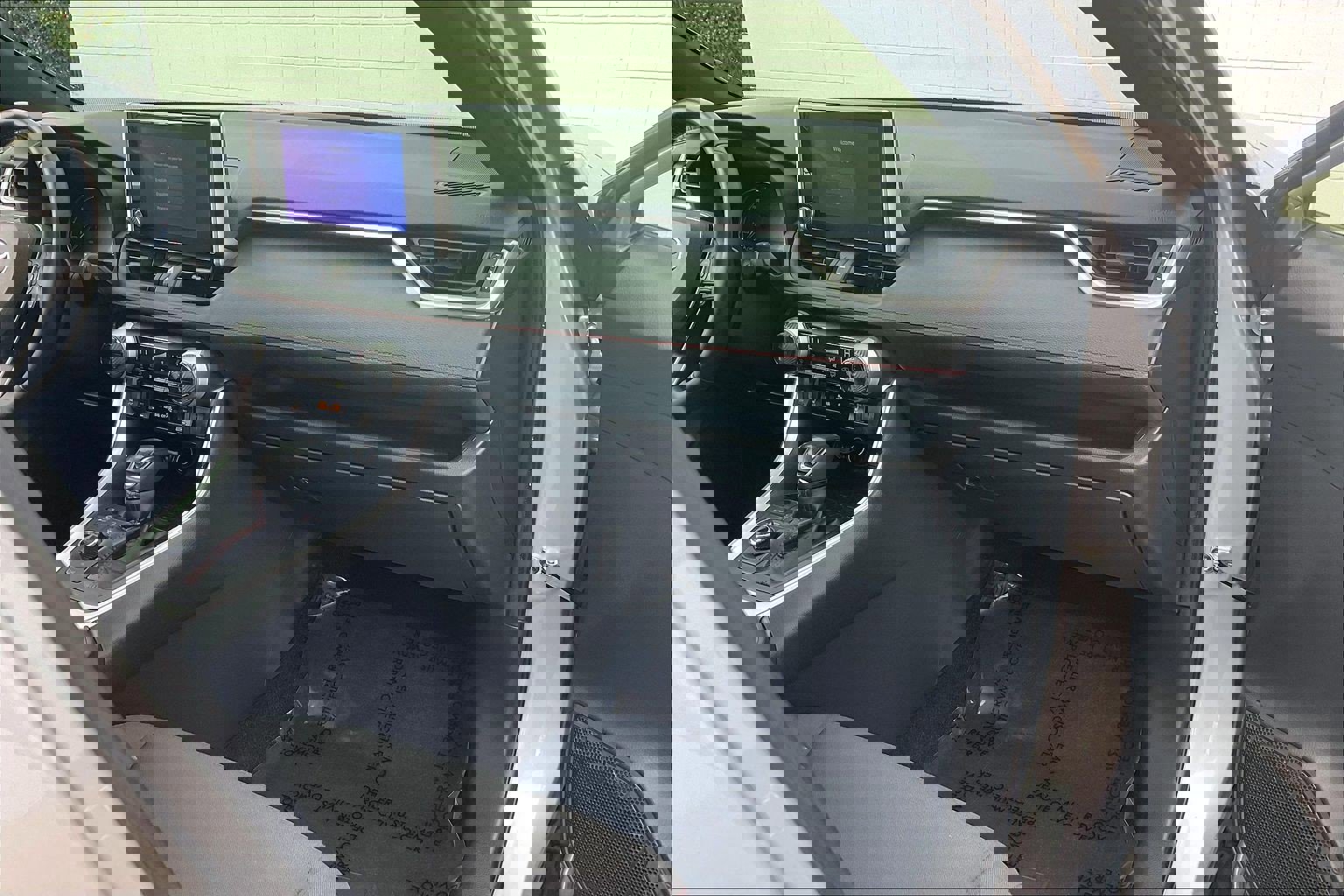 Used 2023 Toyota RAV4 SE image 21