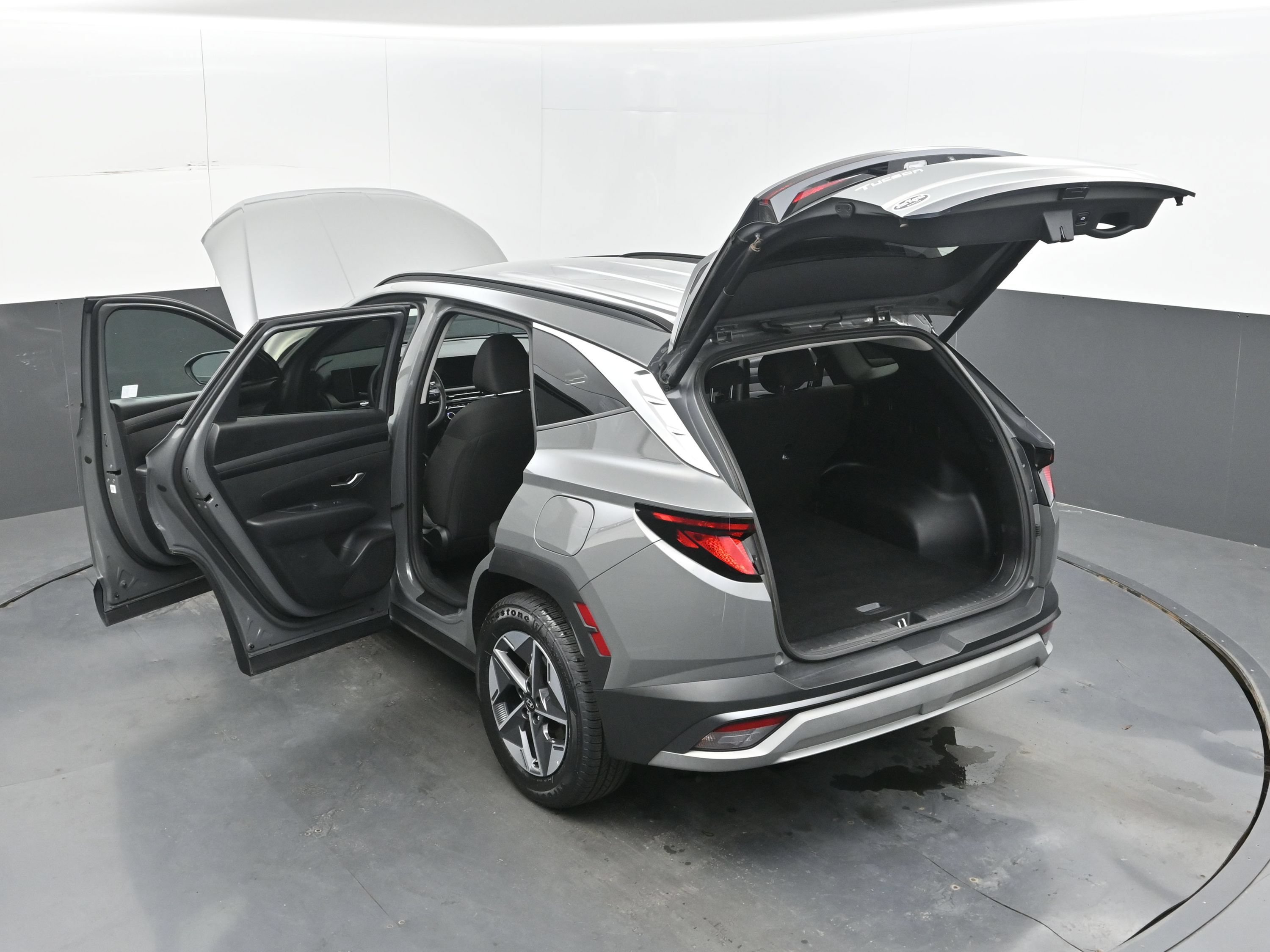 Used 2025 Hyundai Tucson SEL FWD image 45