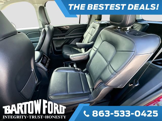 Used 2025 Lincoln Aviator 2WD w/ Jet Appearance Package image 22